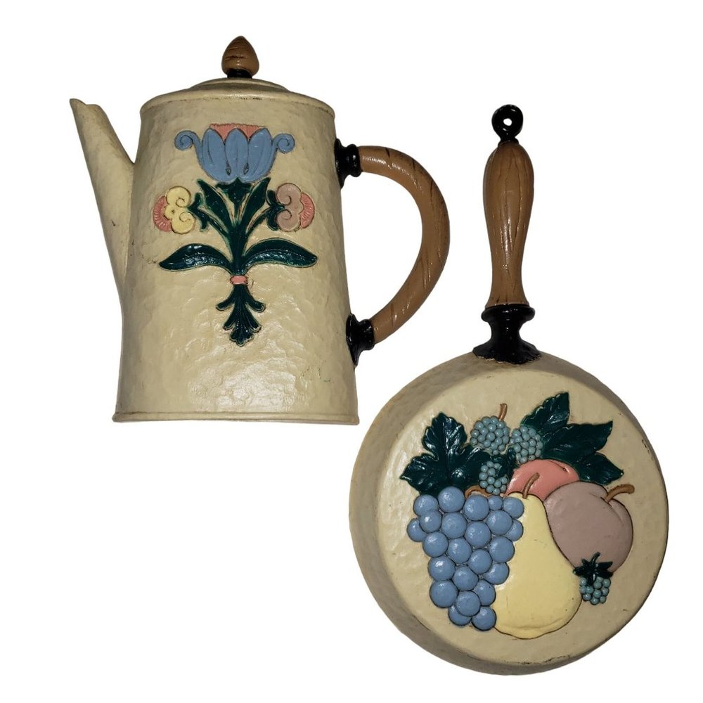 Home Interior 2 piece Wall Hanging Set Coffee Pot and Skillet Vintage 1995 Decor - Picture 4 of 6